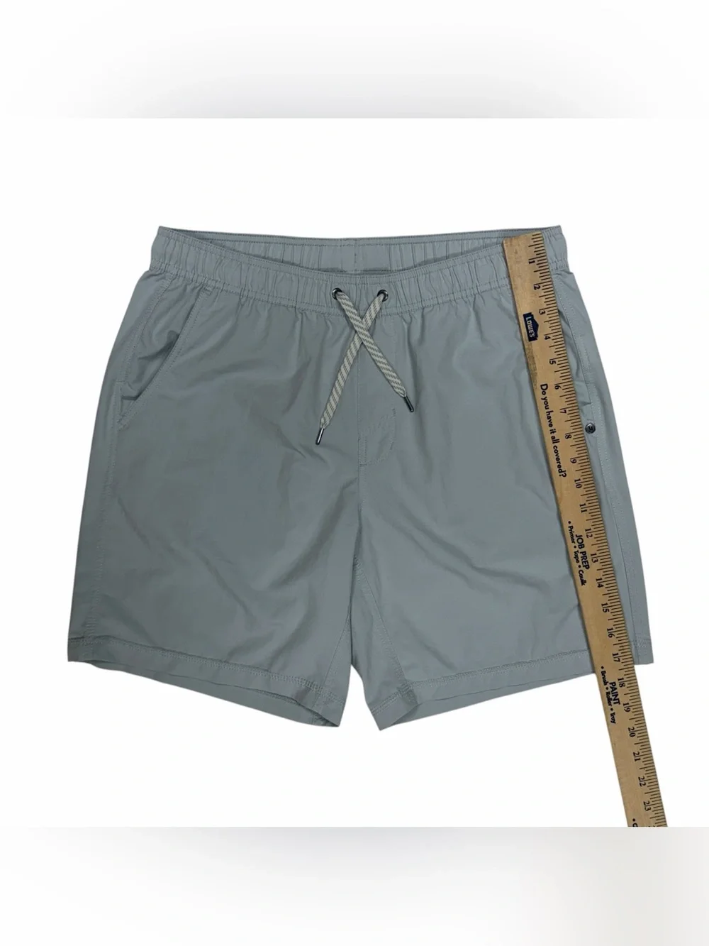 Vuori Kore Shorts Men Large Grey 7” Unlined Athletic Hybrid Performance Gym Swim
